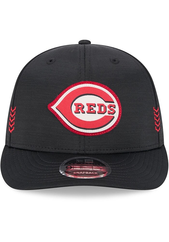 New Era Cincinnati Reds 2024 Clubhouse Alt Lo Pro 9FIFTY Adjustable Hat - Black