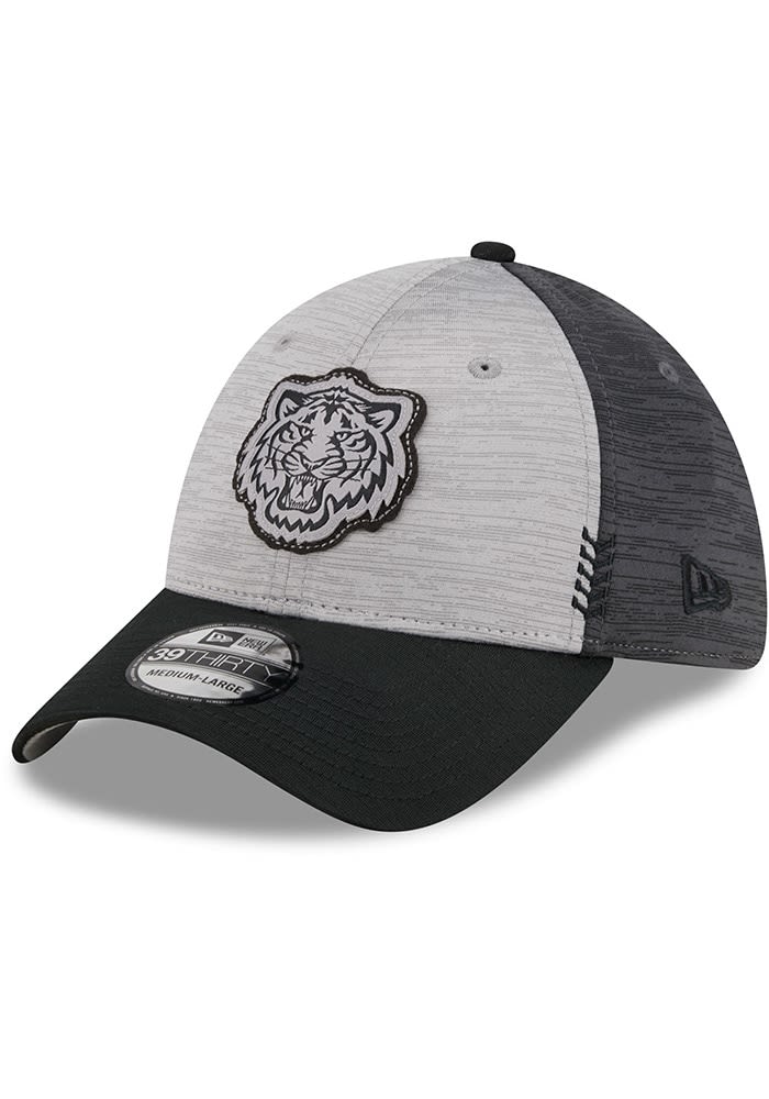 Detroit Tigers 2024 Clubhouse CW Black 39THIRTY Grey New Era Flex Hat   59021197 1 