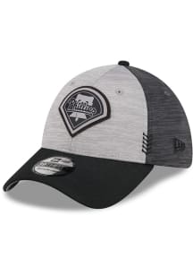 New Era Philadelphia Phillies Mens Grey 2024 Clubhouse CW Black 39THIRTY Flex Hat
