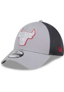 New Era Chicago Bulls Mens Grey Greyed Evergreen Neo 39THIRTY Flex Hat