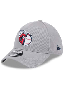 New Era Cleveland Guardians Mens Grey Active 39THIRTY Flex Hat