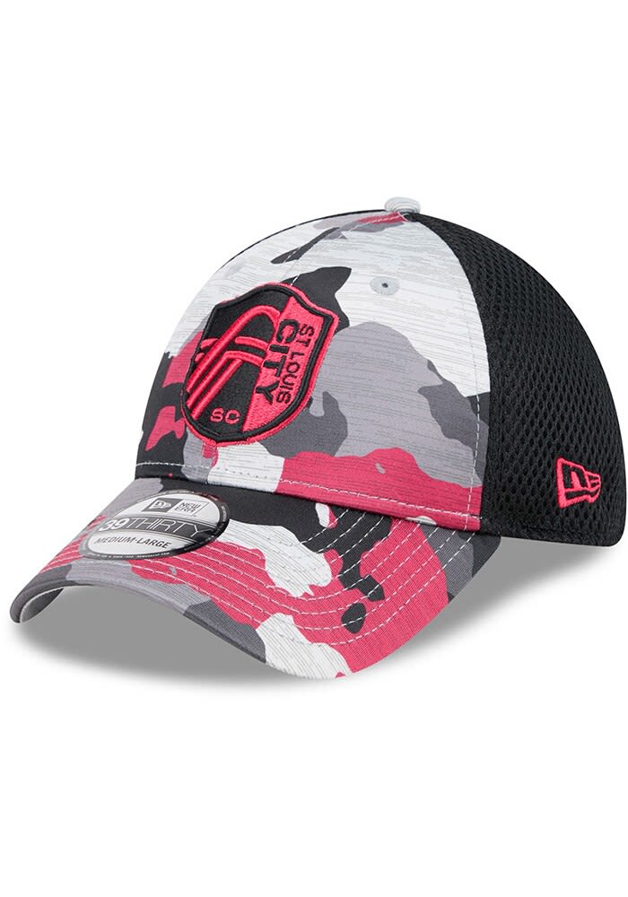 Men's Atlanta Braves New Era Camo Gameday 9FORTY Adjustable Hat