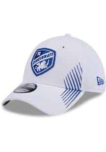 New Era FC Cincinnati Mens White Active Arrow Stitch 39THIRTY Flex Hat