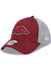 New Era Arkansas Razorbacks Mens Cardinal Game Day TC Distinct 2T 39THIRTY Flex Hat