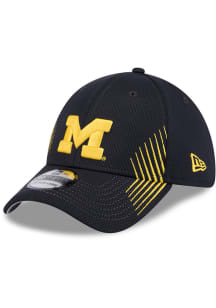 New Era Michigan Wolverines Mens Navy Blue Active Arrow Stitch 39THIRTY Flex Hat