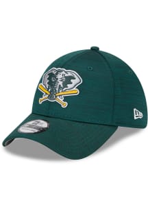 New Era Oakland Athletics Mens Green 2023 MLB Clubhouse 39THIRTY Flex Hat