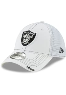 New Era Las Vegas Raiders Mens White Team Neo 39THIRTY Flex Hat