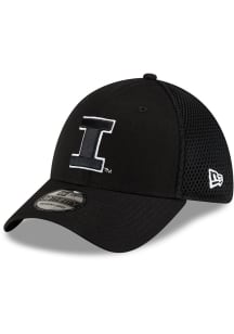 New Era Illinois Fighting Illini Mens Black Black and White Logo 39THIRTY Flex Hat