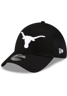 New Era Texas Longhorns Mens Black Black and White Logo 39THIRTY Flex Hat