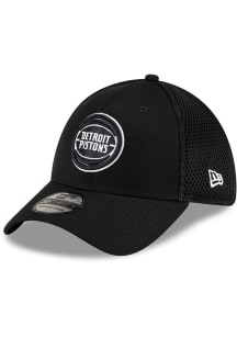 New Era Detroit Pistons Mens Black Black and White Logo 39THIRTY Flex Hat