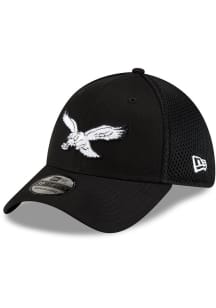 New Era Philadelphia Eagles Mens Black Black and White Logo 39THIRTY Flex Hat