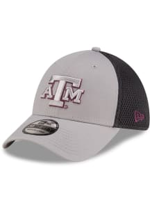 New Era Texas A&amp;M Aggies Mens Graphite Graphite and Grey Tonal Logo 39THIRTY Flex Hat