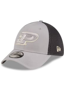 New Era Purdue Boilermakers Mens Graphite Graphite and Grey Tonal Logo 39THIRTY Flex Hat