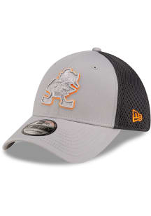 New Era Cleveland Browns Mens Graphite Graphite and Grey Tonal Logo 39THIRTY Classic Flex Hat
