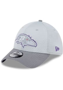 New Era Baltimore Ravens Mens Grey 2024 Training Camp 39THIRTY Flex Hat