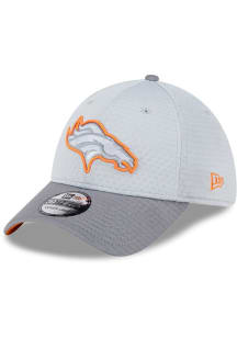 New Era Denver Broncos Mens Grey 2024 Training Camp 39THIRTY Flex Hat