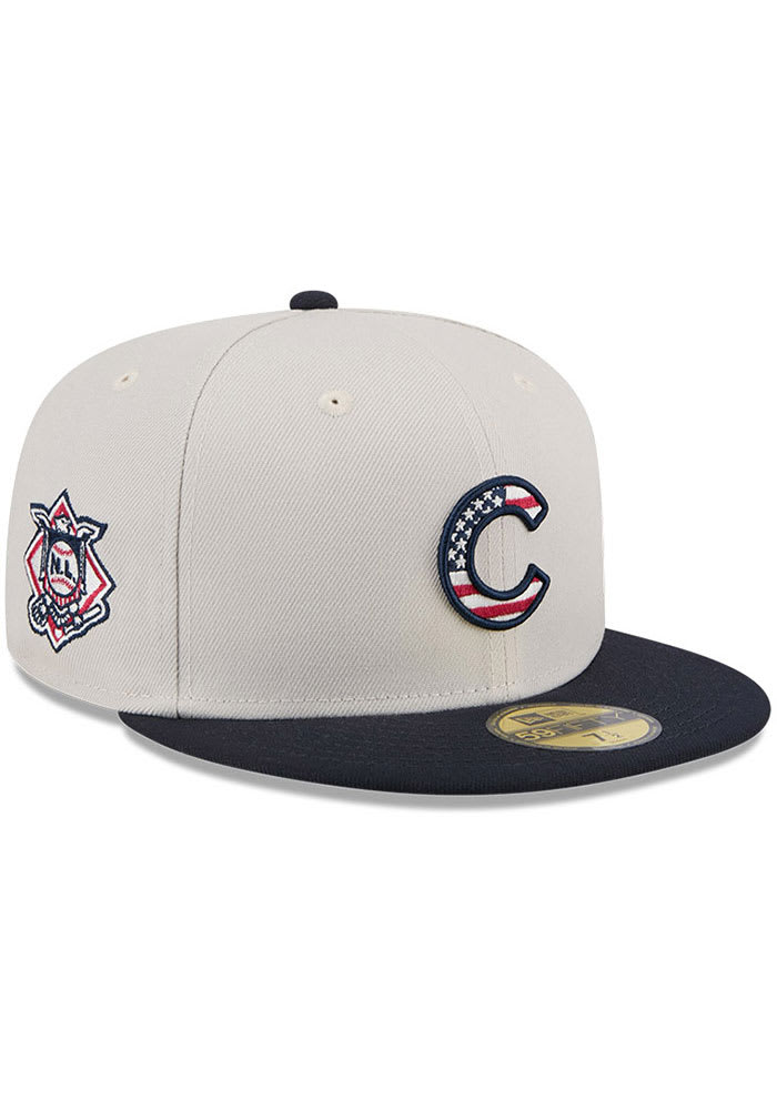 Chicago Cubs Mens 2024 4th of July 59FIFTY CREAM New Era Fitted Hat