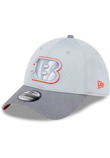 New Era Cincinnati Bengals Grey 2024 Training Camp JR 39THIRTY Youth Flex Hat