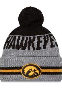 Iowa Hawkeyes New Era Runner Cuff Pom Mens Knit Hat - Grey