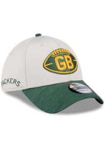 New Era Green Bay Packers Mens Grey 2024 Sideline Historic 39THIRTY Flex Hat