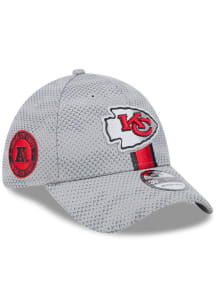 New Era Kansas City Chiefs Mens Grey 2024 Sideline GRA 39THIRTY Flex Hat