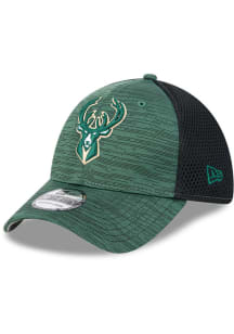 New Era Milwaukee Bucks Mens Green 2T Tech Neo 39THIRTY Flex Hat