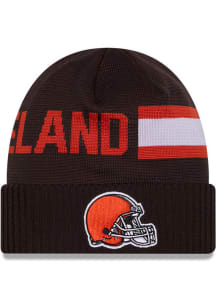 New Era Cleveland Browns Brown 2024 Sideline Tech Mens Knit Hat