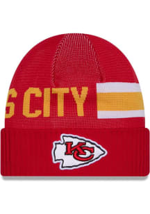 New Era Kansas City Chiefs Red 2024 Sideline Tech Mens Knit Hat