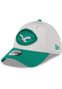 New Era Philadelphia Eagles Ivory 2024 Sideline Historic JR 39THIRTY Youth Flex Hat