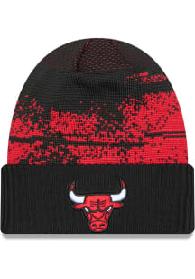 New Era Chicago Bulls Black NBA24 Tip Off Knit Mens Knit Hat