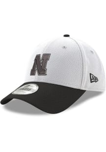 New Era White Nebraska Cornhuskers 2T Stretch Snap 9FORTY Adjustable Hat