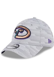 New Era Arizona Diamondbacks Mens Grey 2025 Clubhouse 39THIRTY Flex Hat