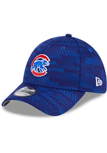 New Era Chicago Cubs Mens Blue 2025 Clubhouse Alt 39THIRTY Flex Hat