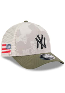 New Era New York Yankees 2025 Armed Forces Day A-Frame M Crown 9FORTY Adjustable Hat - Tan