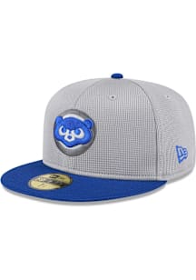 New Era Chicago Cubs Grey 2025 Batting Practice JR 59FIFTY Youth Fitted Hat