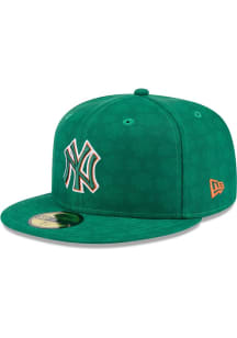 New Era New York Yankees Mens Green 2025 St Patricks Day 59FIFTY Fitted Hat