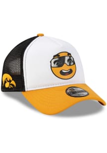 Iowa Hawkeyes New Era 3T Sunny Smiles Foam Front JR Trucker 9FORTY Youth Adjustable Hat - White
