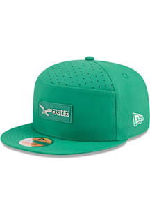 New Era Philadelphia Eagles Green 2025 NFL Sideline 9FIFTY Split Panel Mens Snapback Hat