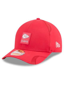 New Era Kansas City Chiefs Red 2025 NFL JR Sideline 9FORTY M Crown Youth Adjustable Hat
