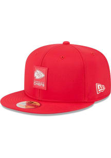 New Era Kansas City Chiefs Mens Red 2025 NFL Sideline 59FIFTY Fitted Hat