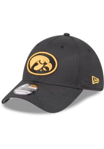 Iowa Hawkeyes New Era Tonal Camo 39THIRTY Flex Hat - Black