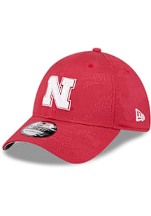 New Era Nebraska Cornhuskers Mens Red Tonal Camo 39THIRTY Flex Hat