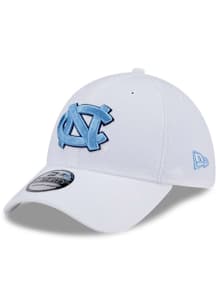 New Era North Carolina Tar Heels Mens White Evergreen 39THIRTY Flex Hat