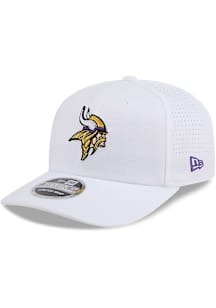 New Era Minnesota Vikings Evergreen Perform 9SEVENTY Stretch Snap Adjustable Hat - White