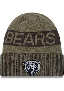 New Era Chicago Bears Green 2025 Salute To Service Cuff Mens Knit Hat