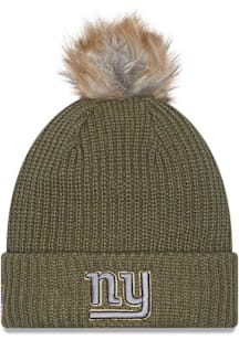 New Era New York Giants Green 2025 Salute To Service W Cuff Pom Womens Knit Hat
