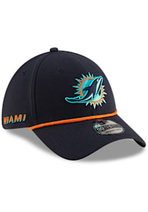 New Era Miami Dolphins Mens Black 2025 NFL Rivalry 39THIRTY Flex Hat
