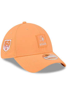New Era Tampa Bay Buccaneers Mens Orange 2025 Sideline 39THIRTY Flex Hat