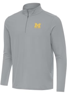 Mens Michigan Wolverines Graphite Antigua Letterwinners M Club Intent Qtr Zip Pullover