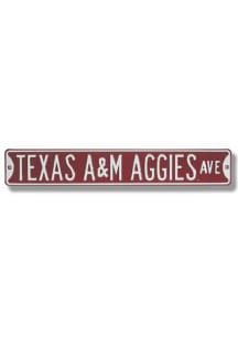 Texas A&amp;M Aggies Maroon Street Sign